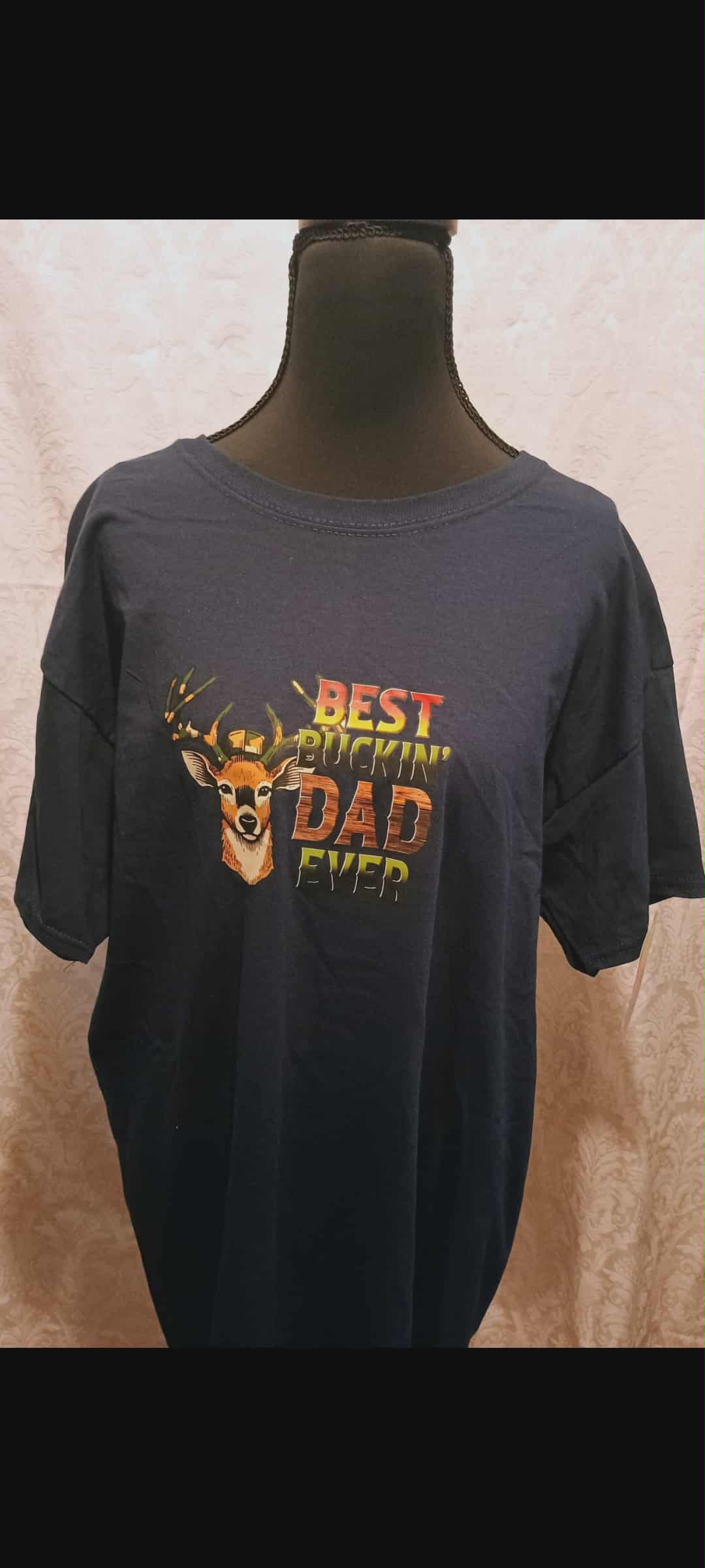 Men's t-shirt large~Best buckin dad ever