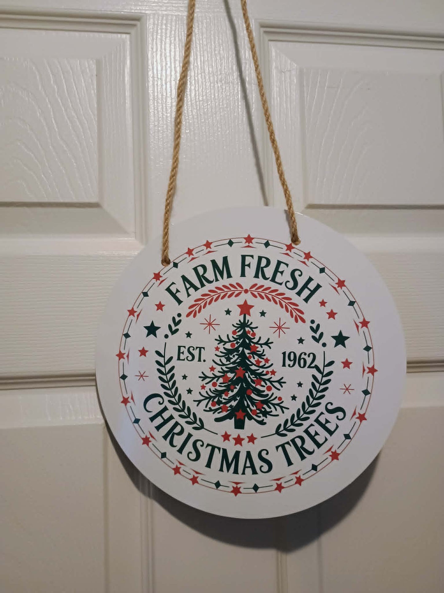 Door sign~FARM FRESH CHRISTMAS TREES