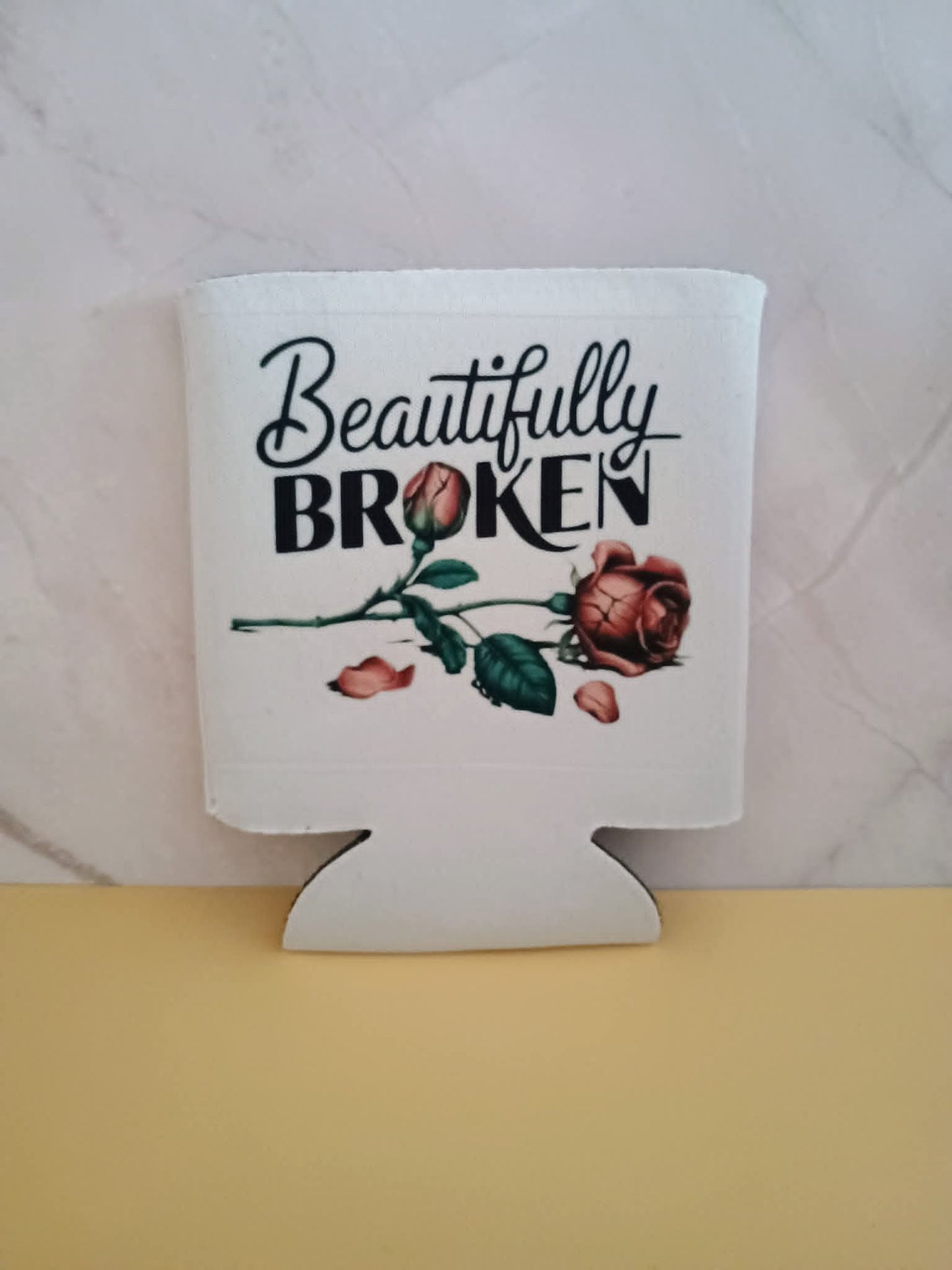 Can koozie~Beautifuly BROKEN
