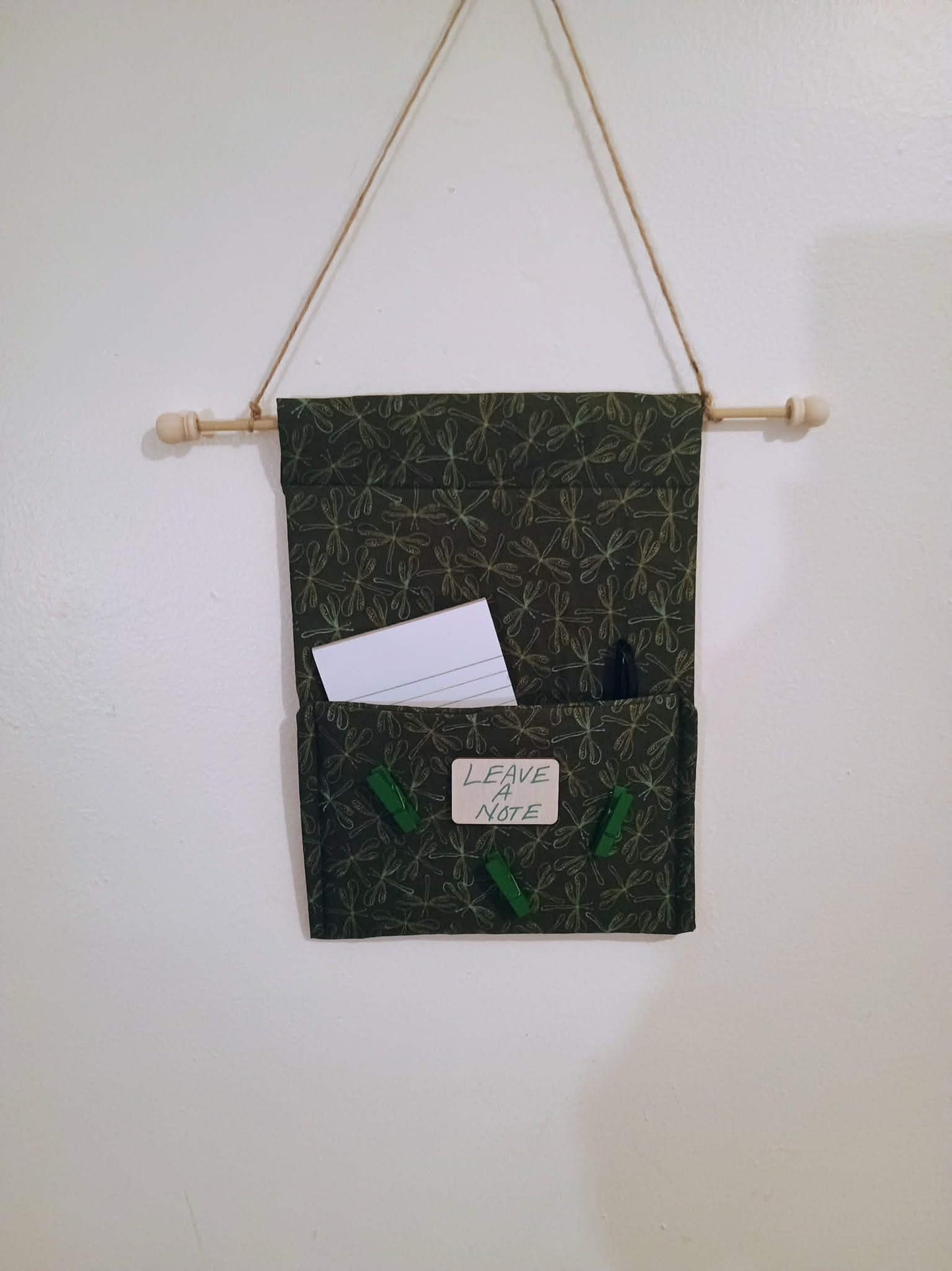 Leave a note door hanging~green dragonfly