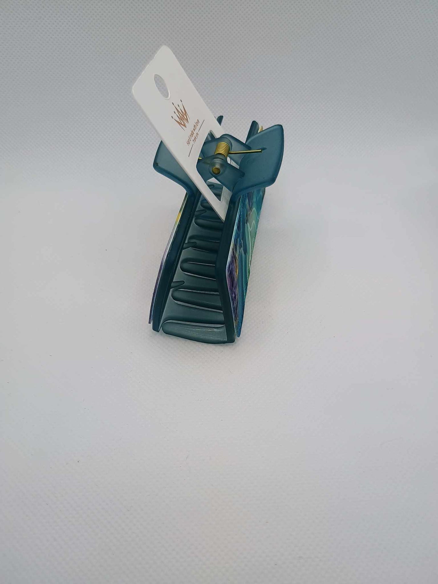 Hair clip~blue marble