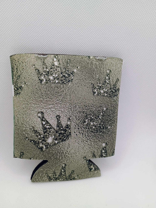 Can koozie~silver crowns