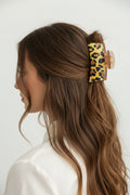Hair clip~brown leopard