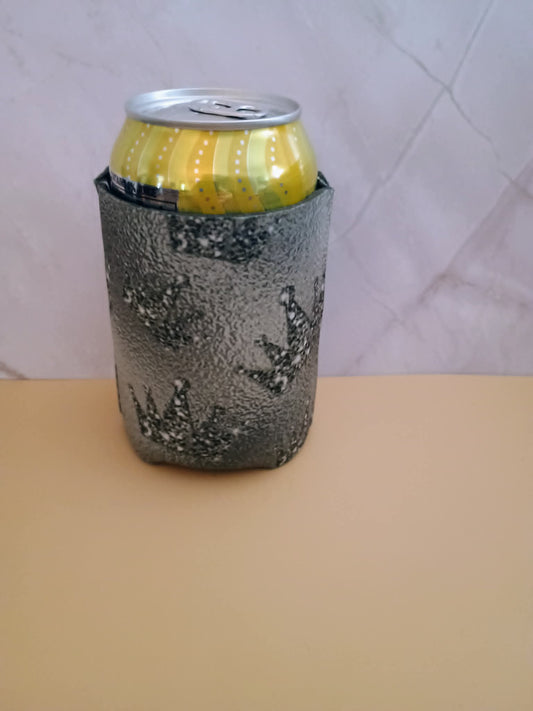 Can koozie~silver crowns