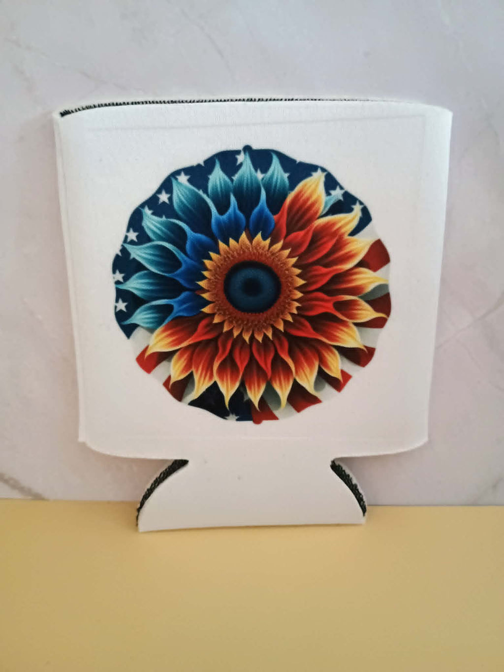 Can koozie~flower