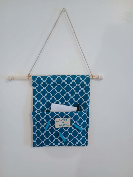Leave a note door hanging~blue with white pattern