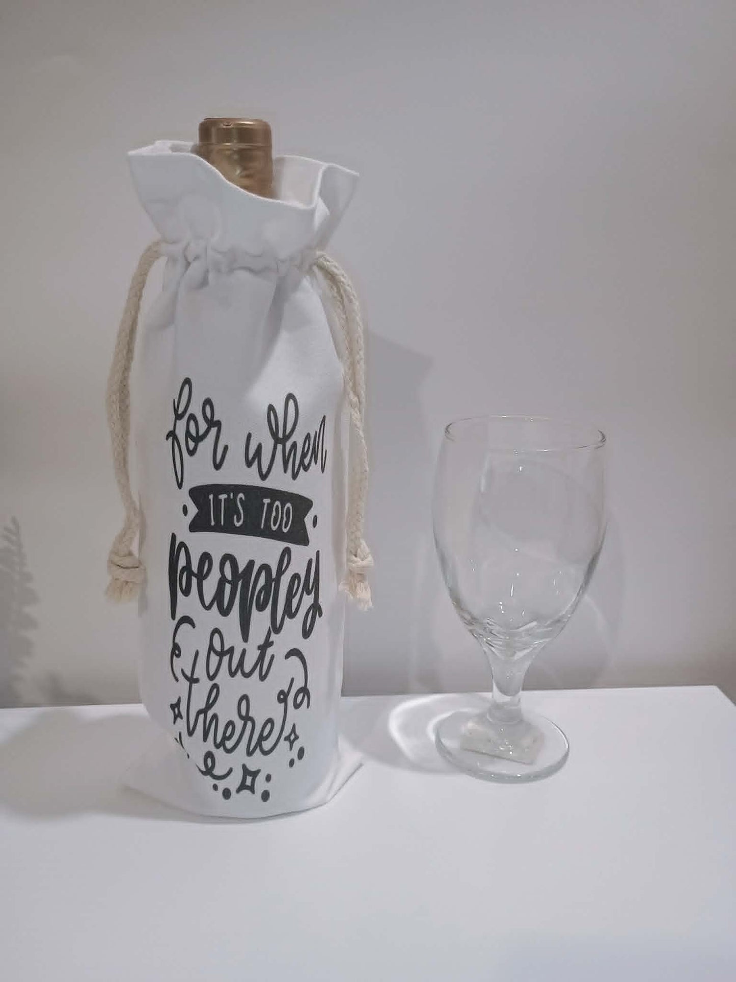 Wine bag~For when it's too peopley out there