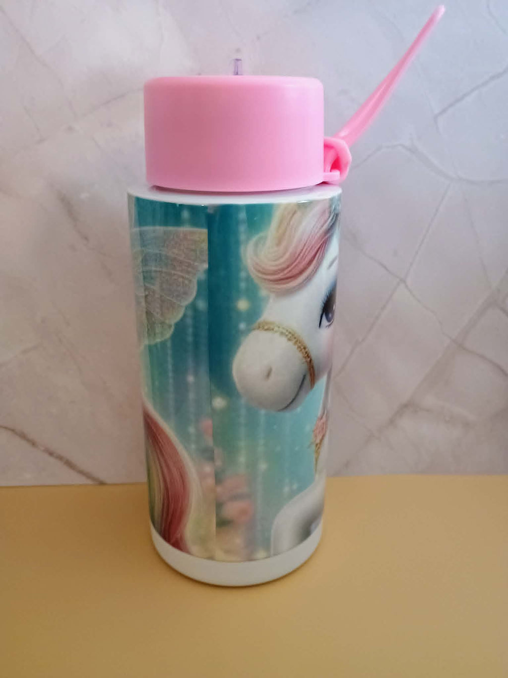 34 oz Sports water bottle~pony with girl
