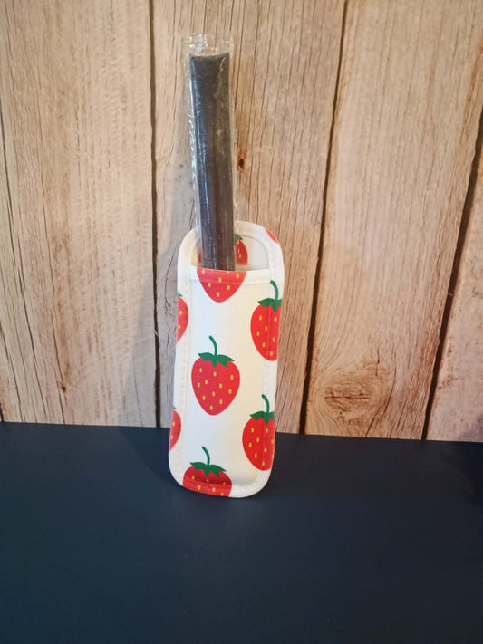 Ice pop sleeve large~white with strawberries