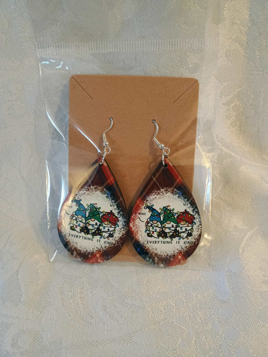 Christmas earrings small~gnomes