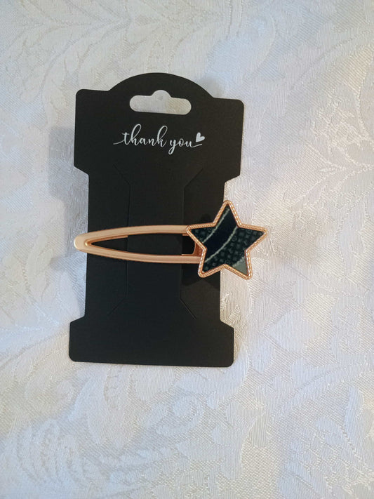 Metal Hair Barrette~green and black star