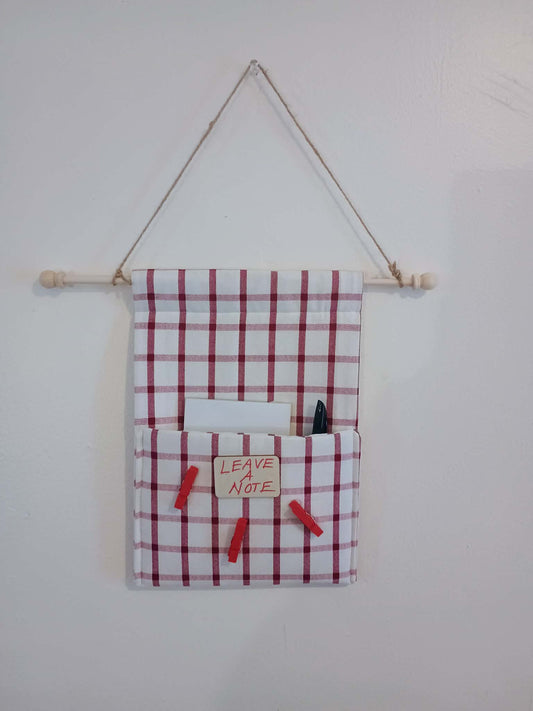 Leave a note door hanging~White with burgundy stripes