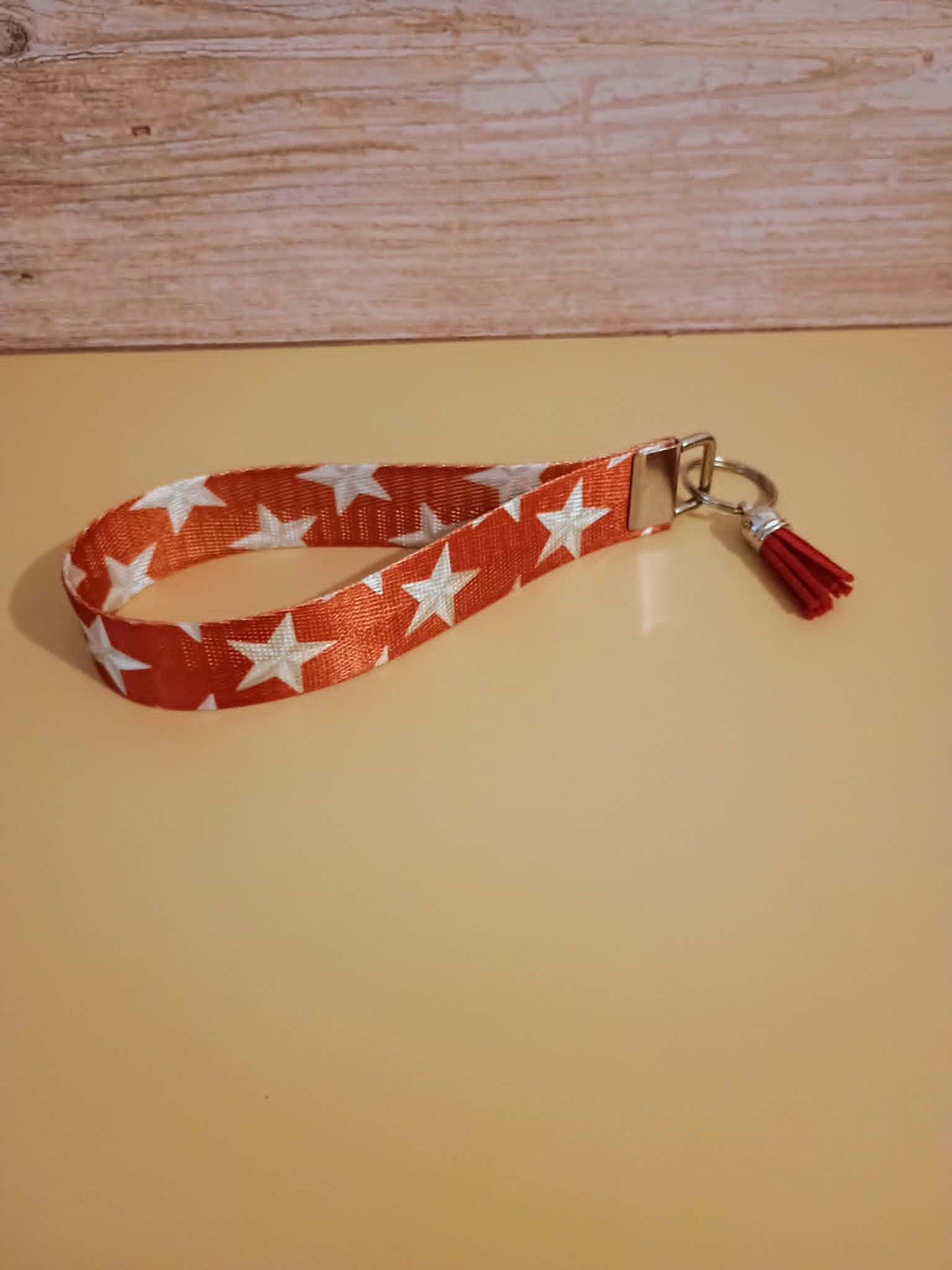 Wristlet keychain~red with stars
