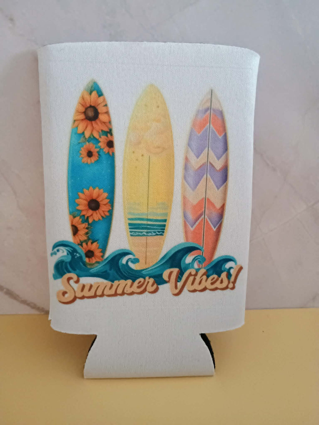 Can koozie~Summer vibes