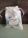 Satin drawstring bag~Hand sprinkling salt, heart, greenery