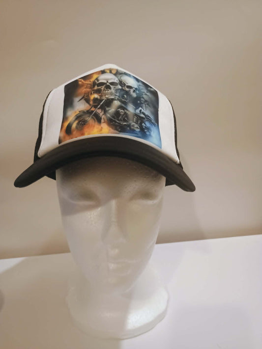 Trucker hat~skulls