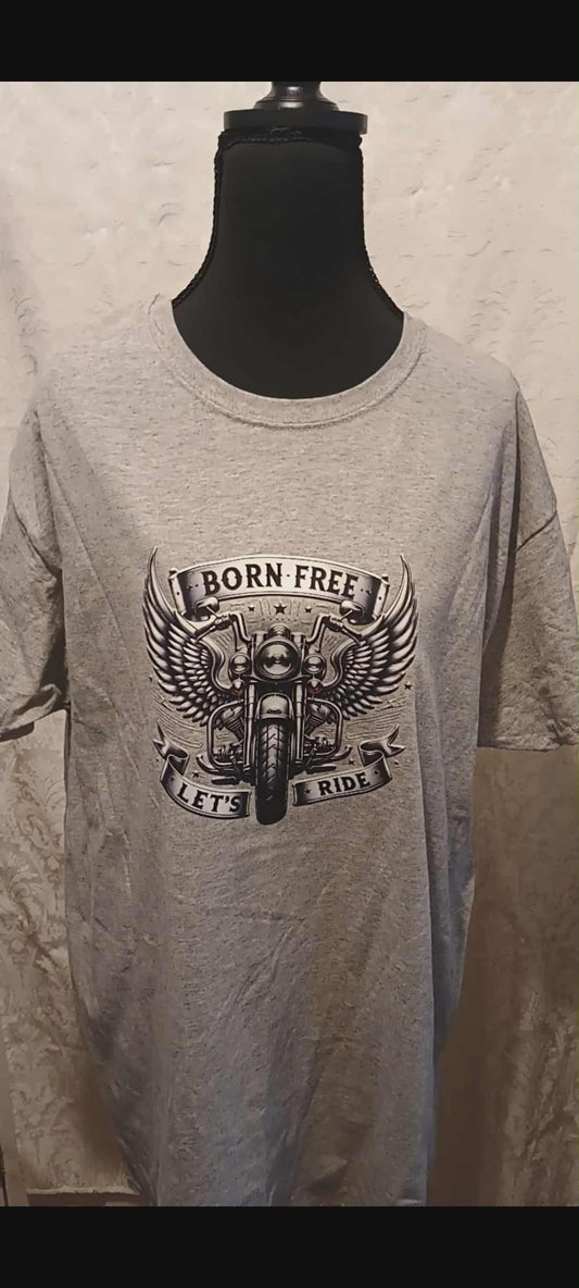 Men's t-shirt large~Born free let's ride